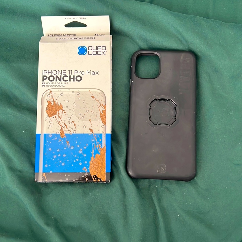 Quadlock 11 Pro Max case & Poncho